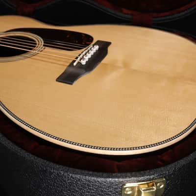 Martin 00-28 Modern Deluxe Natural 362 image 12