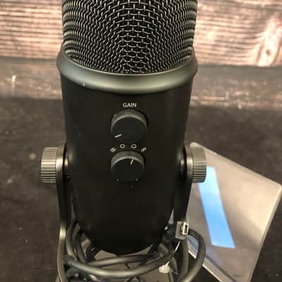 Blue Microphones Yeti  USB Studio Condenser Microphone (Margate, FL) image 2