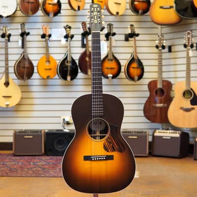 Iris Guitars RCM-000 Sitka Spruce/Mahogany Acoustic Guitar Sunburst w/Hard Case image 4