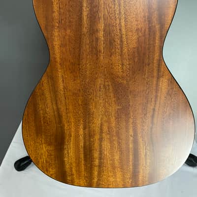 Alvarez  AMP660ESHB Acoustic Electric Parlor Guitar  2020’s Shadowburst image 3
