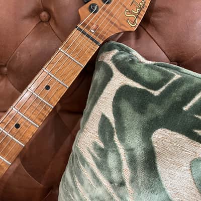 Suhr Eddies Guitars Exclusive Modern - Burgundy Mist image 5