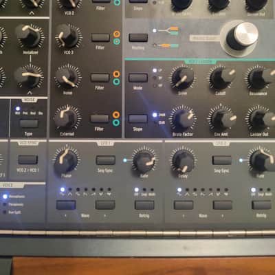 Arturia MatrixBrute 49-Key Synthesizer + flightcase image 5
