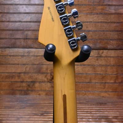 Fender American Professional II Stratocaster® HSS, Maple Fingerboard, Sienna Sunburst image 5