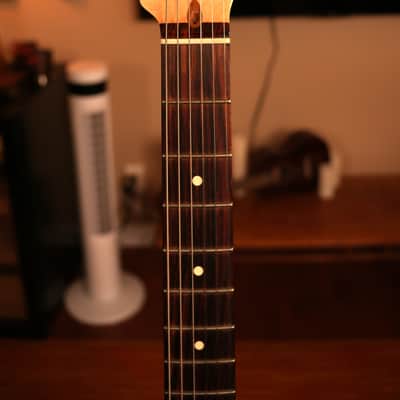 2018 Fender American Professional Stratocaster HSS Shawbucker – 3-Tone Sunburst w/ Hardshell Case image 4