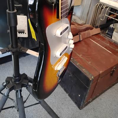 Guyatone Kent Polaris II 1960's - Sunburst image 2