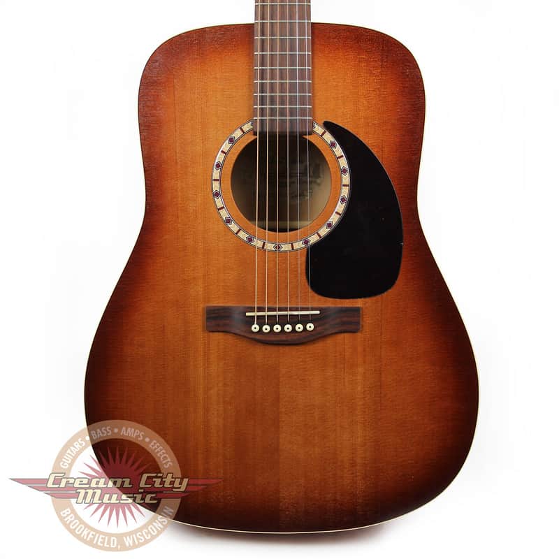 Art & Lutherie Cedar Dreadnought Acoustic Guitar in Antique Burst