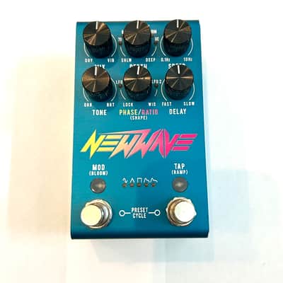 Jackson Audio New Wave - Blue image 1