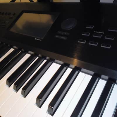 Korg Nautilus 88-Key Music Workstation 2020 - Present - Black