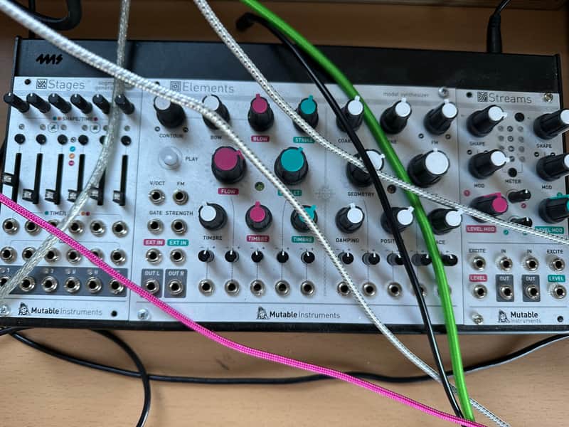 Mutable Instruments Elements Modal Synthesizer | Reverb
