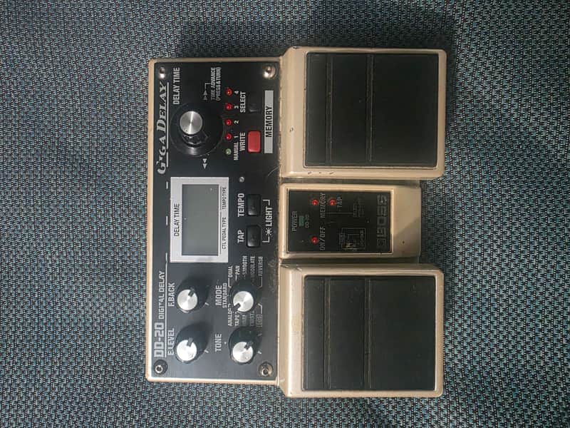 Boss DD-20 Giga Delay