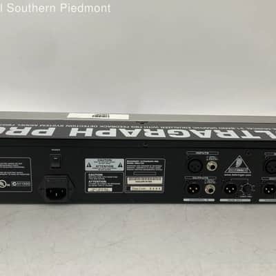 Behringer Ultragraph Pro FBQ3102 31-Band Stereo Graphic EQ 2000s - Black image 7