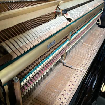 Kawai KU-5D Upright Piano – Professional 52" – Glossy Black image 6
