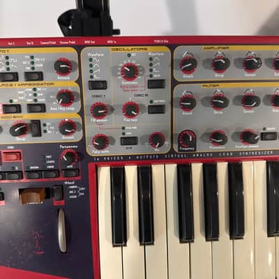 Nord Lead 2 49-Key  Synthesizer 2003 - 2013 - Red