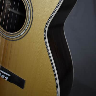 Martin 012-28 Modern Deluxe image 10