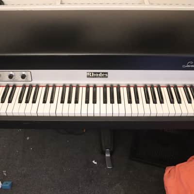 Fender Rhodes Mark I Stage 73-Key Electric Piano - 1977- Black Rounded Top image 4