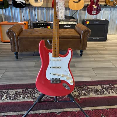 FENDER 1999 50'S CLASSIC SERIES STRATOCASTER CUSTOM FIESTA RED image 1