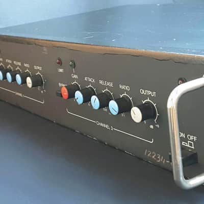 1980s Tesla AYZ 034: Stereo Compressor/Limiter - Ultra RARE Soviet Czechoslovakia vintage rack unit image 1