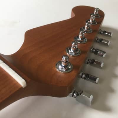 Lefty Reverse Hendrix Loaded Strat Modern Hybrid Neck Relic Roasted Flame Maple image 3
