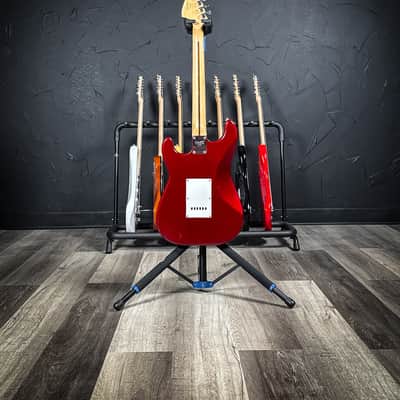 Squier Affinity Stratocaster SSS - Candy Apple Red with Cream Pickguard image 5