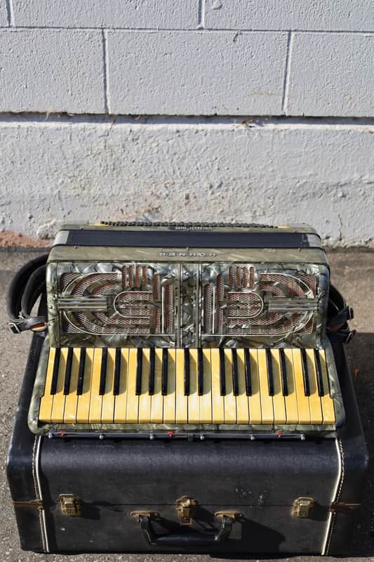 Hohner Verdi III B Piano Accordion LMM 41 120 image 1
