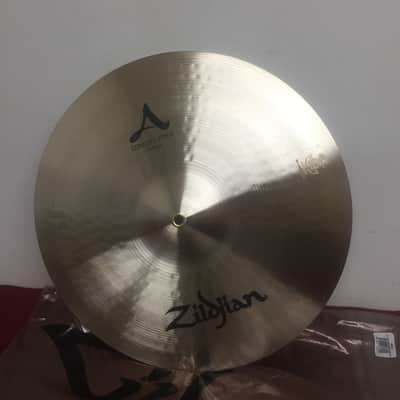 Zildjian 16" A Concert Stage Orchestral Cymbals (Pair) 2010s - Traditional image 4