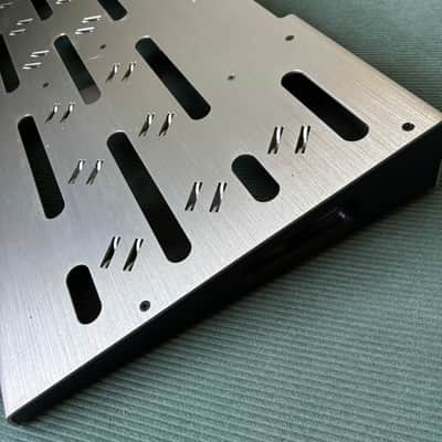 Fender Professional Pedal Board - Medium 2020 - Present - Black image 5