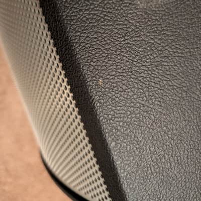 Quilter Bassliner 2x10W Wedge Bass Cabinet with Horn 2010s - Black image 12