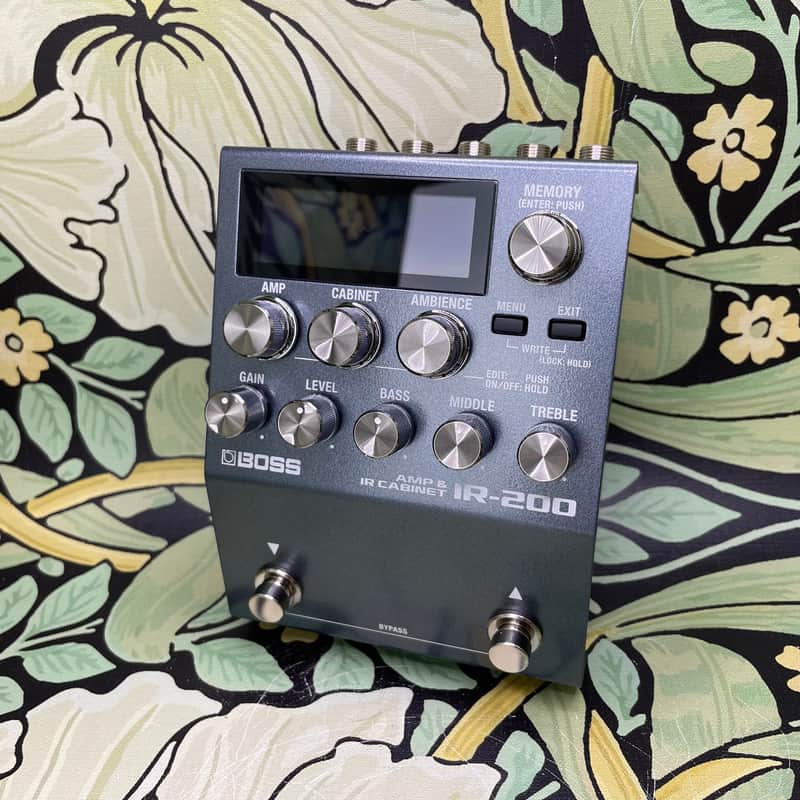 Boss IR-200 Amp & IR Cabinet image 1