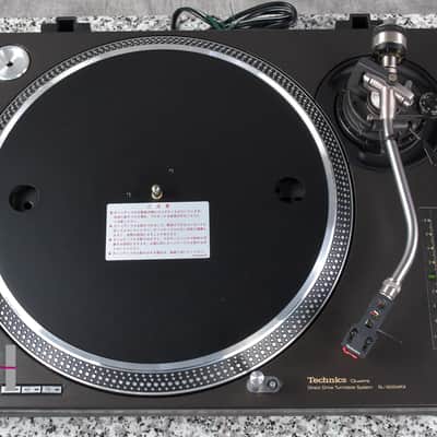 Technics SL-1200MK4 Black direct drive DJ turntable in Excellent Condition image 18