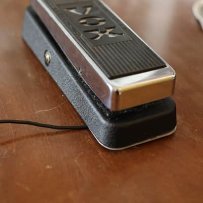 Vox V847 Wah 1994 - 2006 - Black / Chrome - with Bag image 7