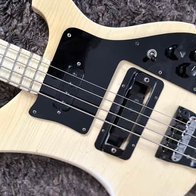 Rickenbacker 4003 Tuxedo White Star 1987 image 11