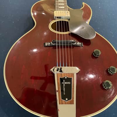 Gibson Howard Roberts 1981 - Original Wine Red finish image 2