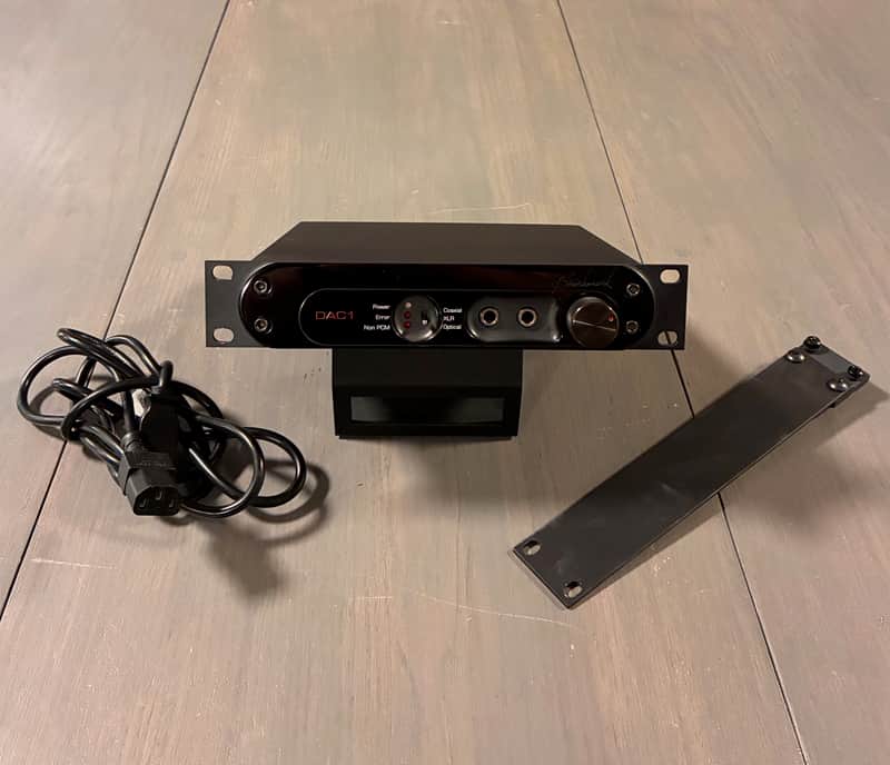Benchmark DAC1 2-Channel 24-Bit 96kHz D/A Converter 2000s - Black image 1