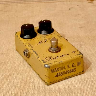 MXR Distortion Plus 1975 - Yellow "Bud Box" image 4