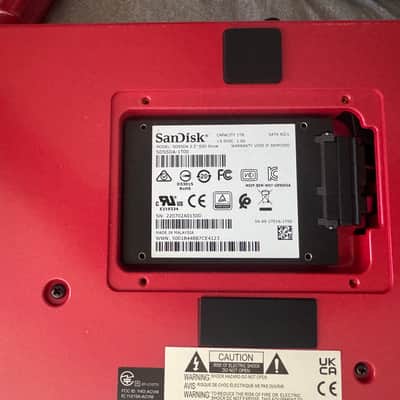 Akai MPC Key 61 - 1TB SSD pre-installed! image 6