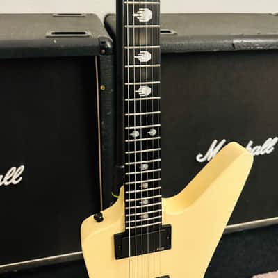 Custom EET FUK Explorer / James Hetfield image 4