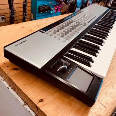 Novation Remote 61SL Midi Controller image 2