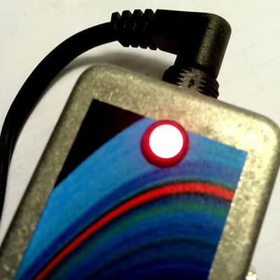 Saturnworks A/B Box Guitar Switch Pedal with LED + Neutrik Jacks - Handcrafted in California image 4