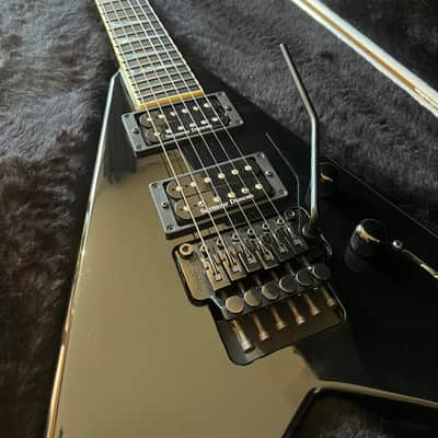 Jackson USA Select Series KV2 King V 2003 - 2010 - Metallic Black image 2