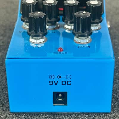 Fender Starcaster Distortion Pedal - Blue image 4