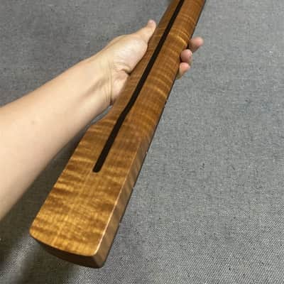 4 string20Fret Roasted Flame Maple 30inch short scale Bass Guitar Neck part image 6