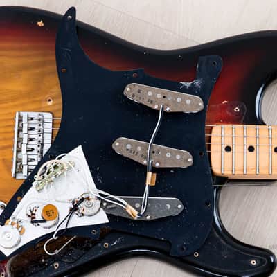 1976 Fender Stratocaster Hardtail Vintage Electric Guitar Sunburst w/ Case image 19