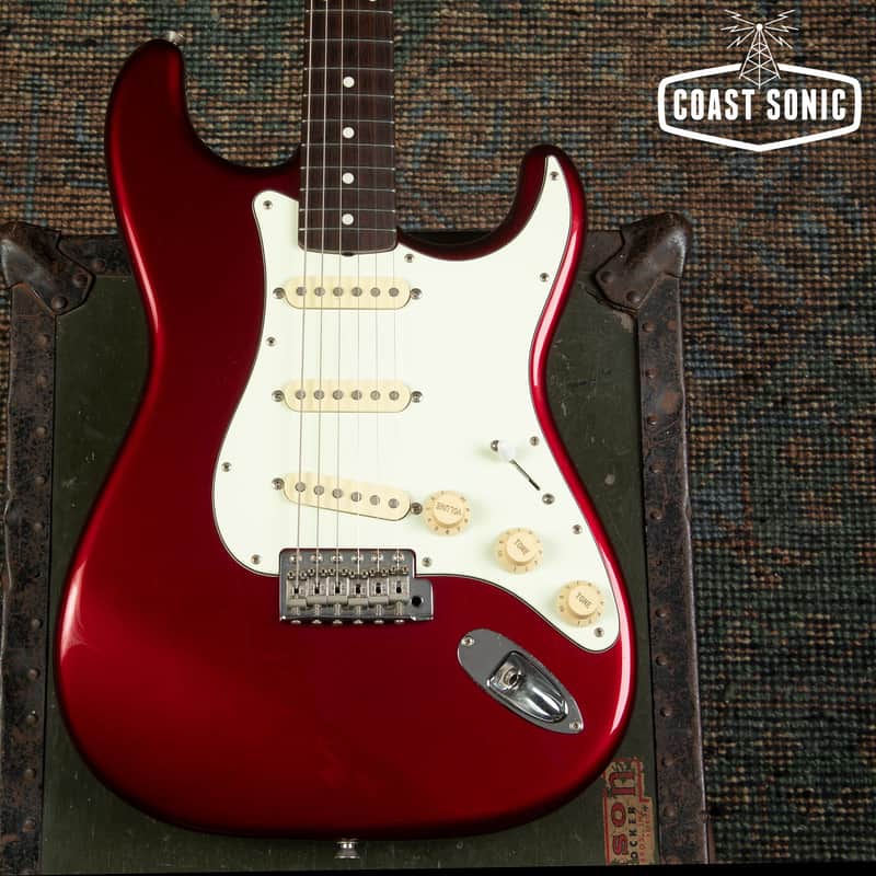 2014 Fender '62 Reissue Stratocaster ST62 Made in Japan - Candy