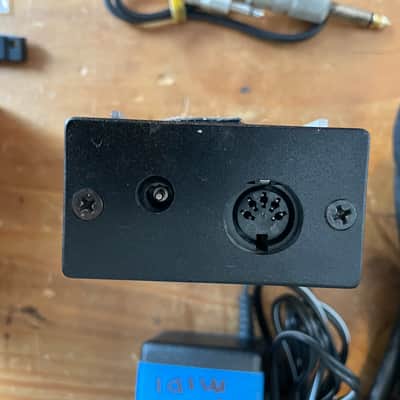 Shadow SH-075 Midi Synth Unit w/Distributor Box & Converter/Controller Unit With Hexaphonic Pickup 1980’s-90’s - Sliver Black image 7