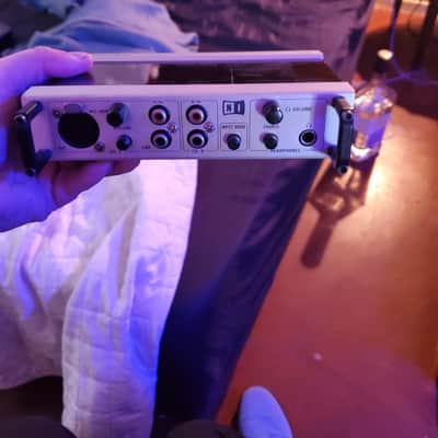 Native Instruments AUDIO 8 DJ Black Interface Audio image 4