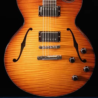 Collings SoCo Deluxe 2023 Premium Flamed Maple Tea Burst image 13