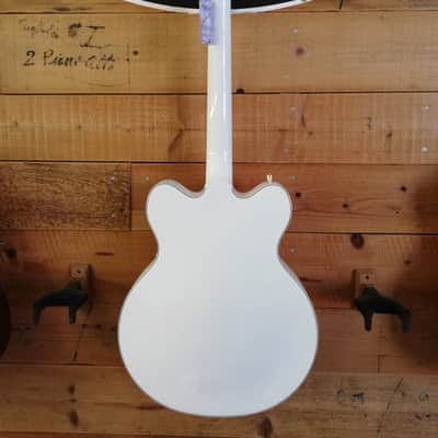 Gretsch G5422TG Electromatic Classic Hollow Body Double Cutaway Snow Crest White image 5