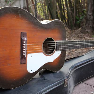 Vintage 1965 Silvertone 600 Series Grand Concert Acoustic Guitar by Harmony USA! image 3