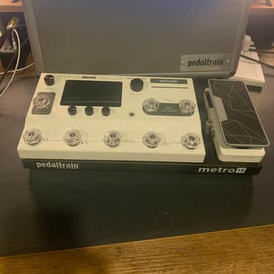 FULL RIG BUNDLE - Hotone Ampero II Stage with Ampero Press and Pedaltrain with Hard Case image 4