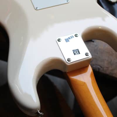 FENDER "American Vintage II 1961 Stratocaster,Olympic White , Slab Rosewood" HARDCASE, 3, 67 KG image 8